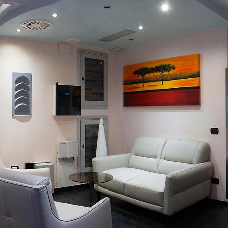 Hotel Savoia Λινιάνο Σαμπιαντόρο Εξωτερικό φωτογραφία