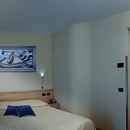 Hotel Savoia Λινιάνο Σαμπιαντόρο Εξωτερικό φωτογραφία